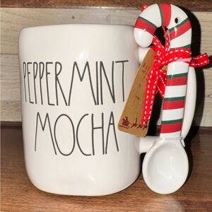 Cute 🥰 Rae Dunn by Magenta Christmas White “Peppermint Mocha” Mug w/ Spoon